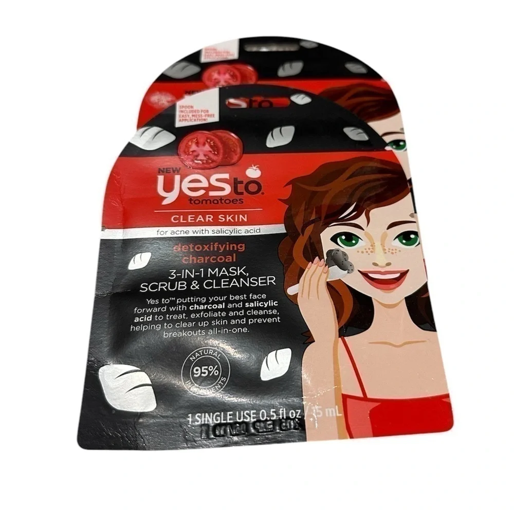 YesTo Pack of 5 Face Masks- Clay and charcoal - Acne Clearer